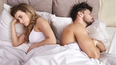 should-couples-separate-when-they-sleep