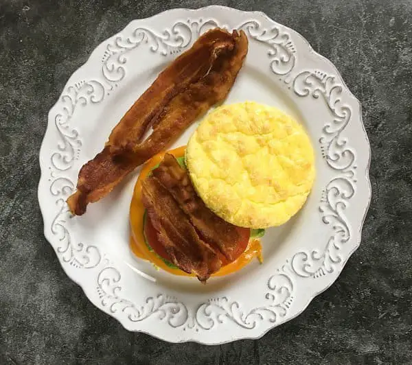 keto-breakfast-sandwich
