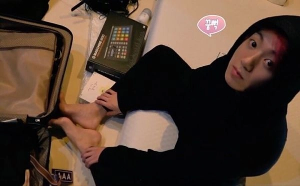 Jungkook I Decided to Live as Me BTS' Jeon Jungkook reading I Decided To Live As Me