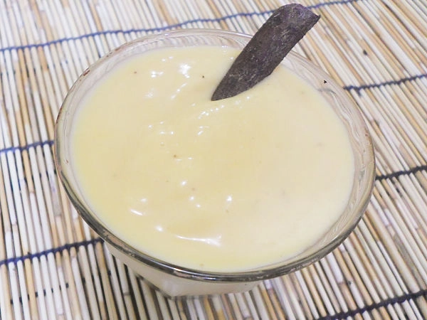 tropical trio smoothie for glass skin