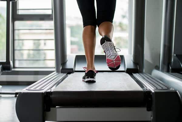 work out at home using the treadmill