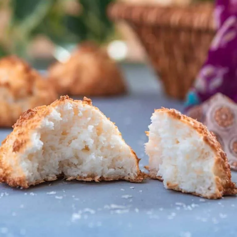 Coconut Keto Macaroons