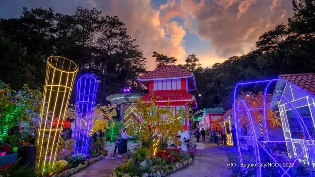 Baguio Country Club Christmas Village : Oriental Winter Wonderland