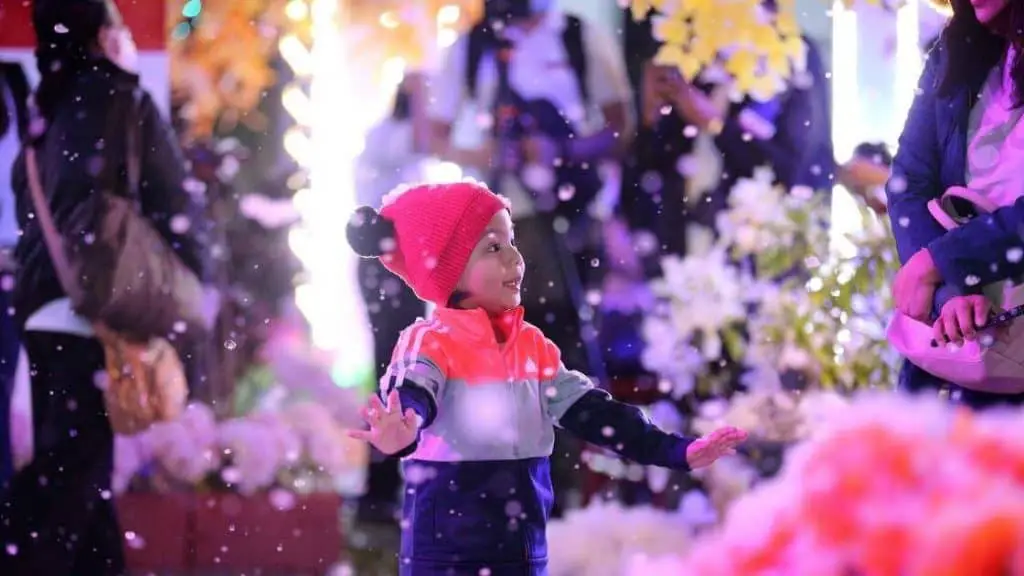 Snow Show at the BCC Christmas Village